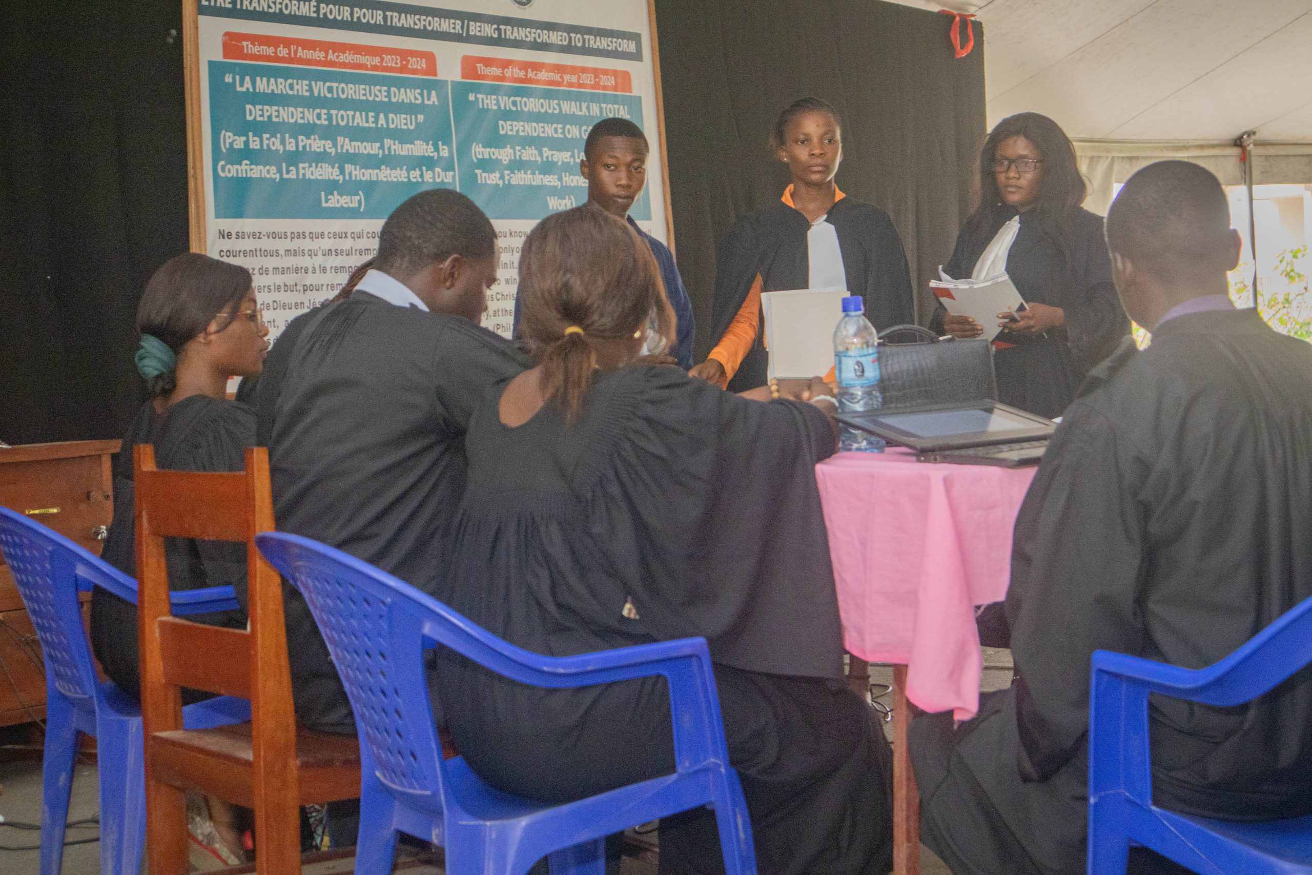 MG_3846-DirCom_CI-UCBC-scaled-min